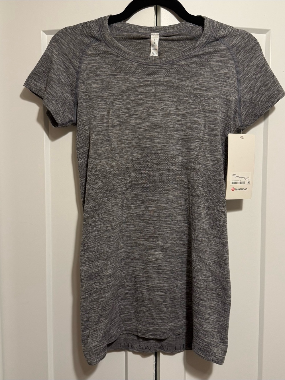 lululemon “Swiftly Tech SS Crew” Gray Tee NWT